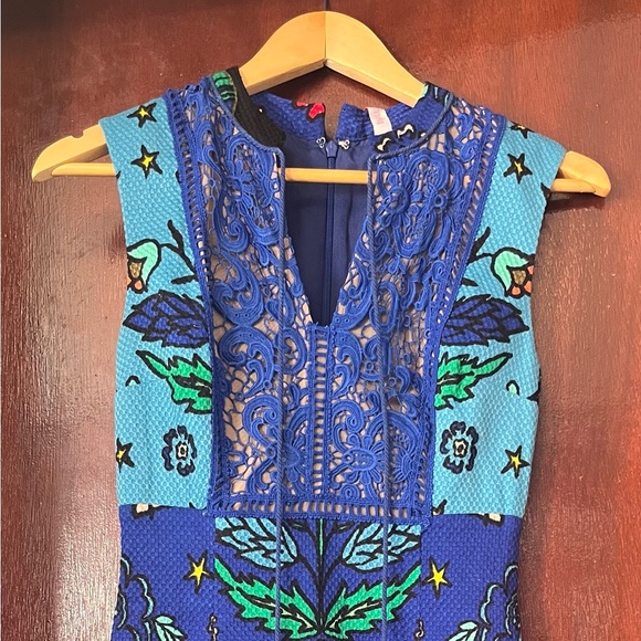 sundance sweep of lace dress Ramona Lace Dress – SAU LEE main image 0